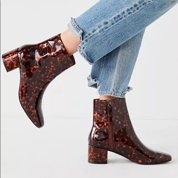 Urban Outfitters Shoes - Tortoise Square Toe Ankle Boot🚫SOLD🚫